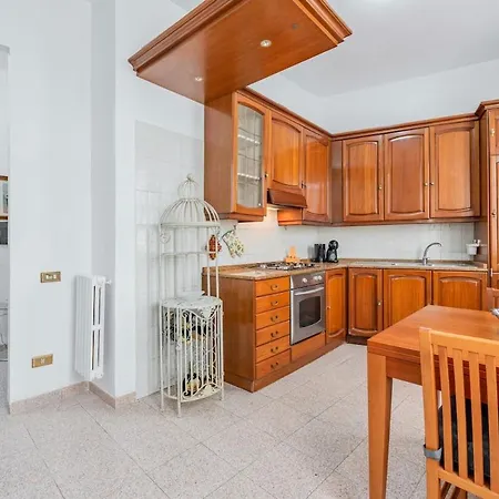 Apartment Casa - Vale's Little House *